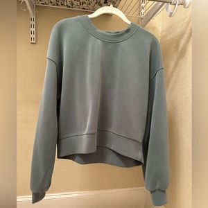 Lululemon Teal Women’s Sofstreme Sweatshirt Size 6